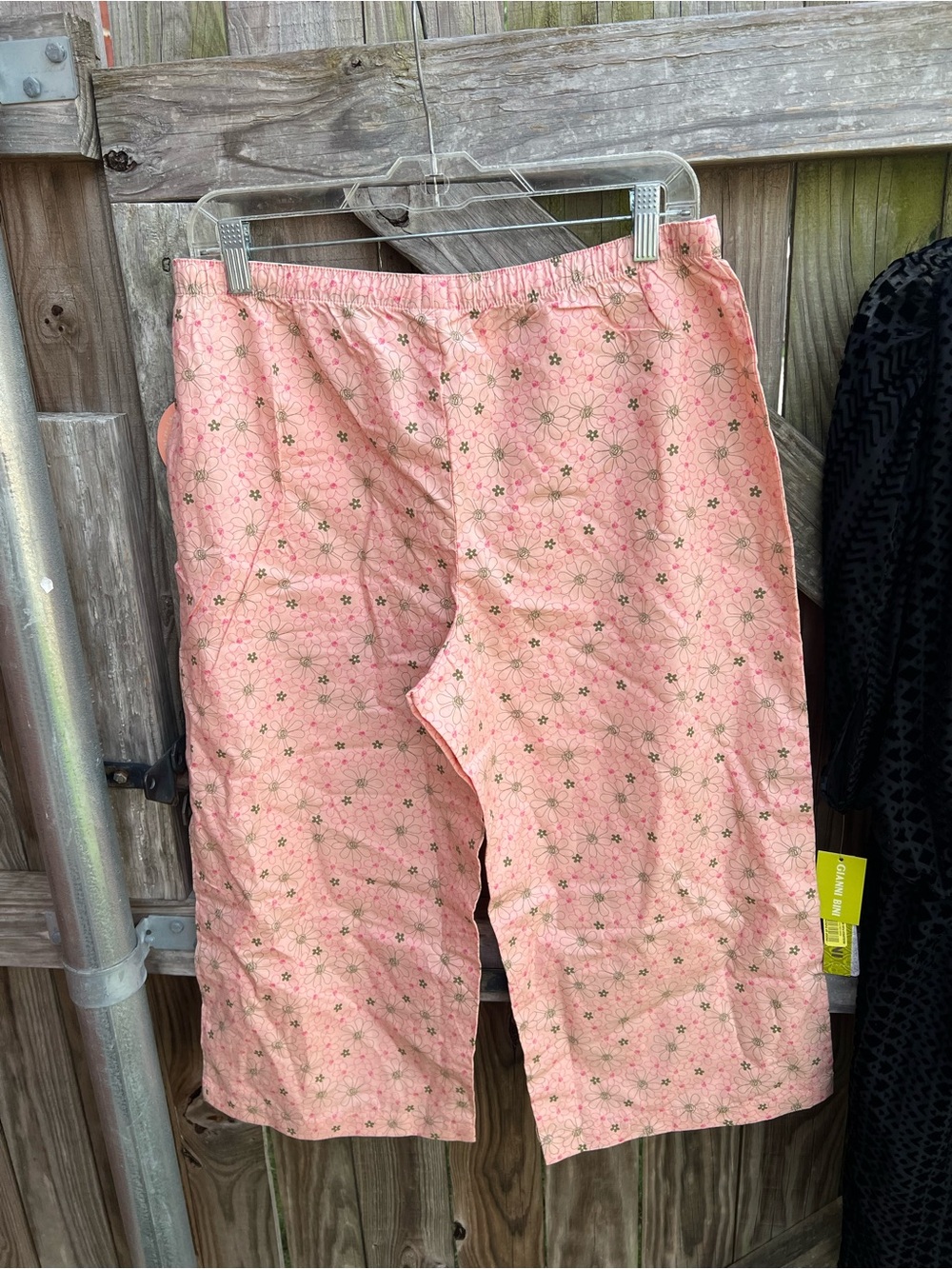👗Life is good Pink Floral Drawstring crop Lounge Pants - Picture 3 of 8